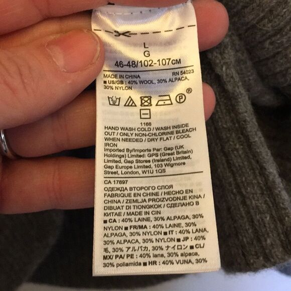 Banana Republic Heritage Collection Sweater Lg - Picture 6 of 8